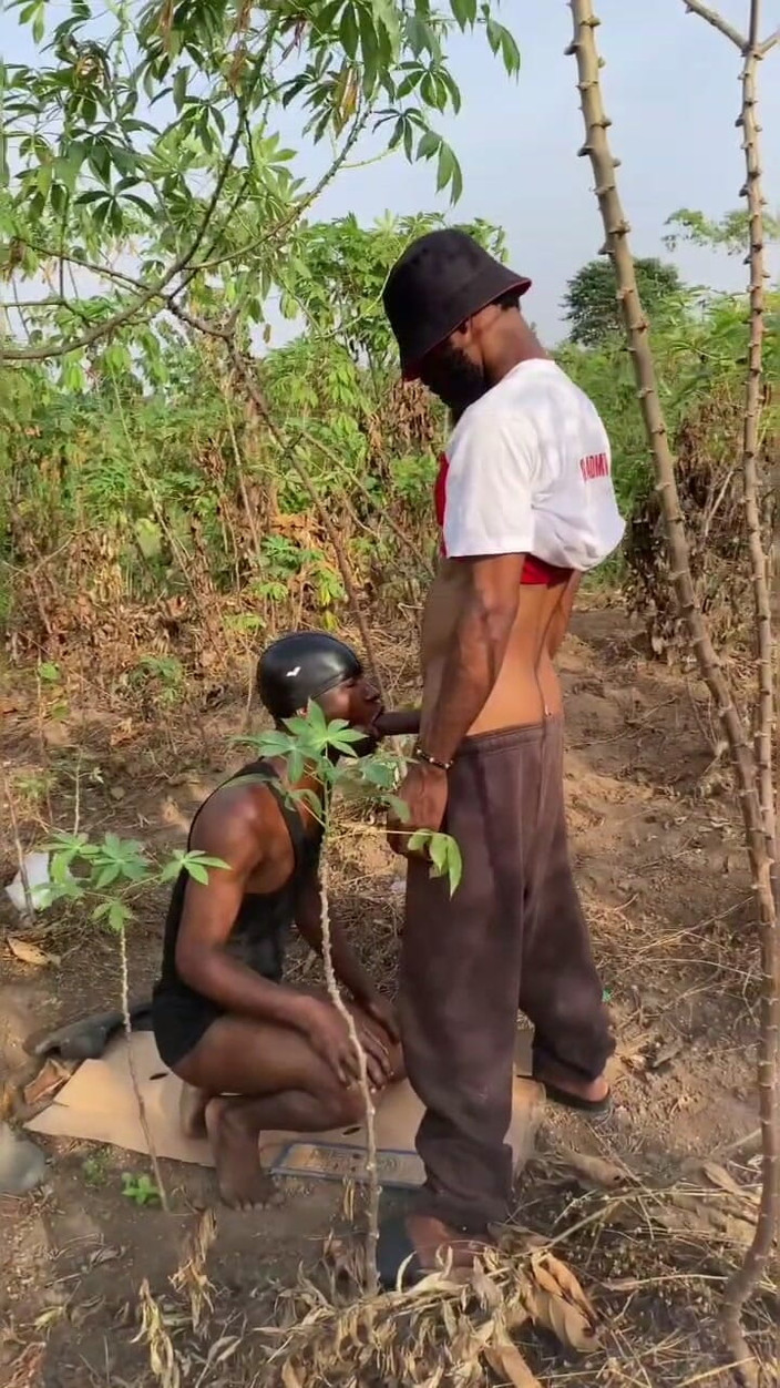 Chief_daddyy: Gomorrah Kralı haydut erkek arkadaşına teslim ediyor.