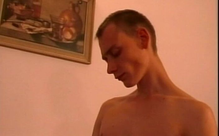 Gay 90's Vintage Porn: 好色的男性肉体遭遇8