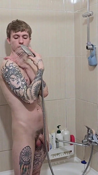 I Seduced a Guy for Sex After a Shower, Fucked Him in the Mouth and Came