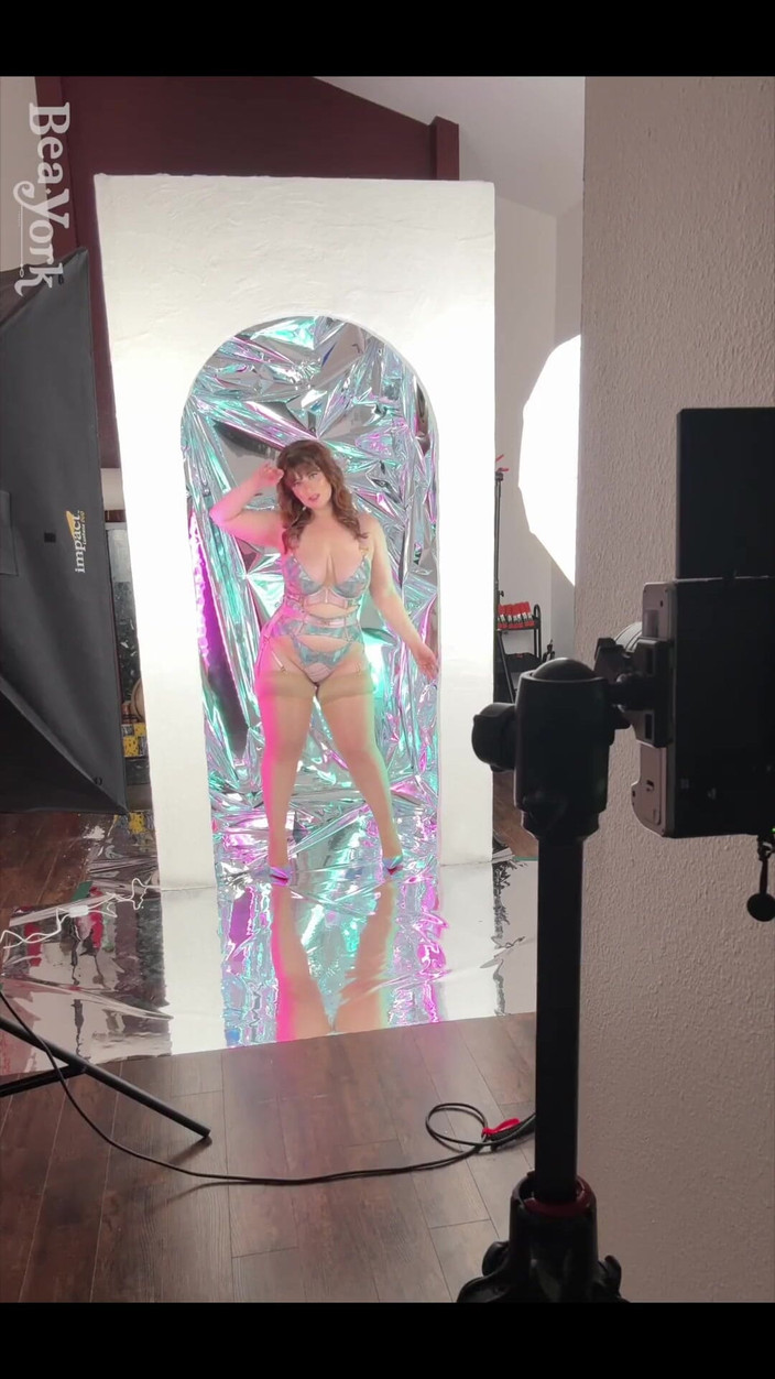 Bea York: 내 마지막 큰 사진 촬영 중 하나에서 그냥 작은 Bts.