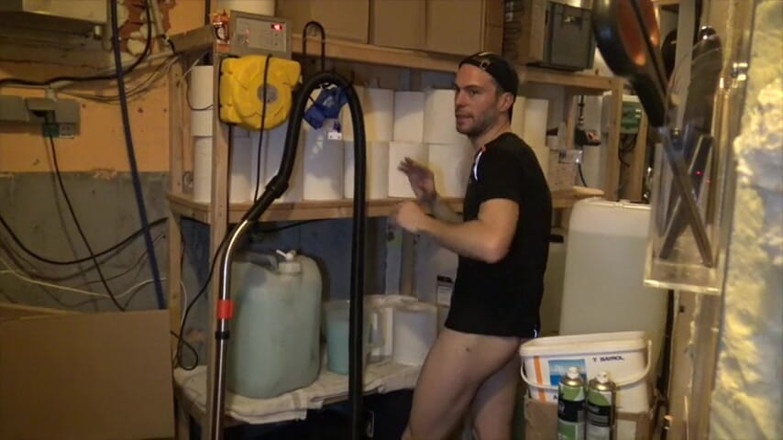 Gaybareback: Scopata senza preservativo da un ragazzo etero
