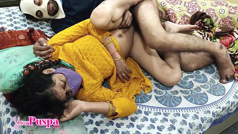 Your Puspa: Desi Punjabi šuká se svým zlobivým nevlastním synem 