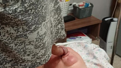 Zona901: 在我给我的鸡巴撸管后，邻居得到了一口精液