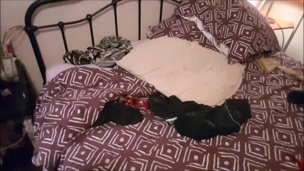Amouldolo: T&A 05 - klädd i min satinrosklänning, svart & guldtrosa