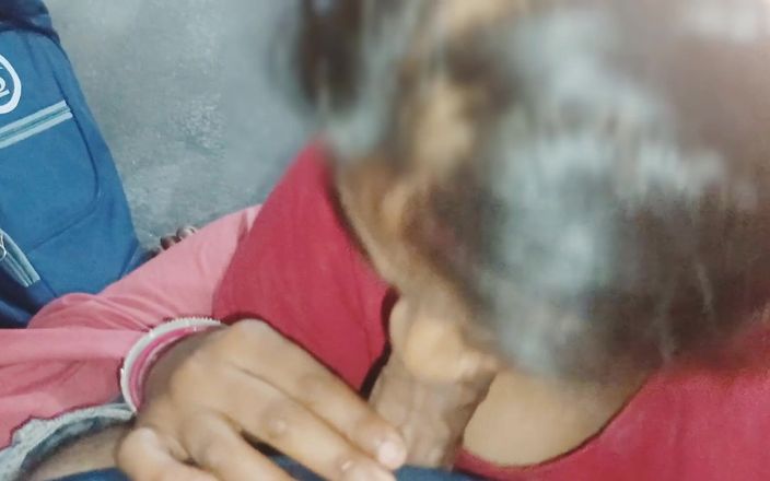 Sexy_girl_nehu: Éjaculation dans la bouche, une bhabhi desi suce une grosse...