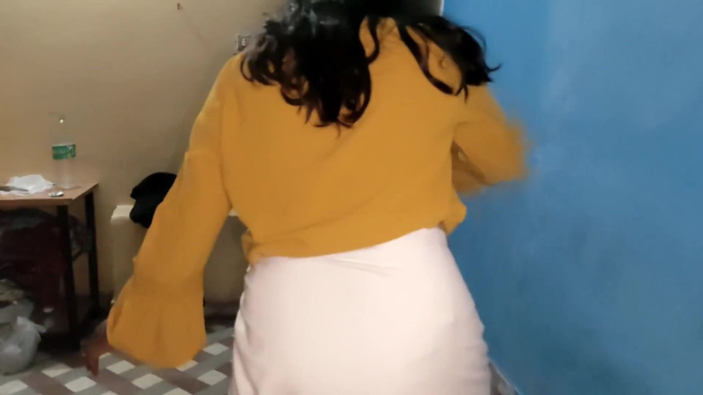 Pinkididi: Adik tiri india yang asli setuju untuk ngentot habis-habisan sama...