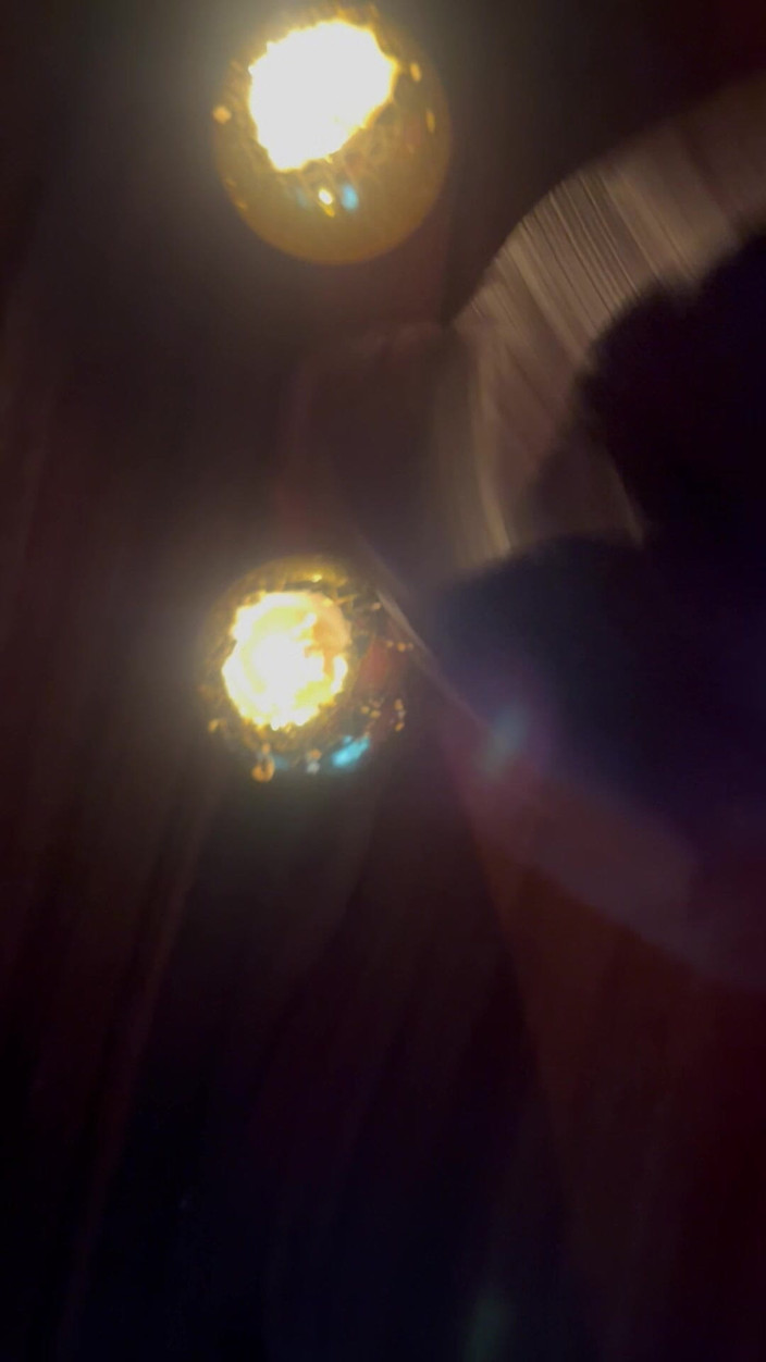 NastySecret666: Uma luz é suficiente