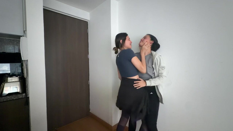scarlettandc: Hot Kisses Between Lesbians with Touching Until Orgasm