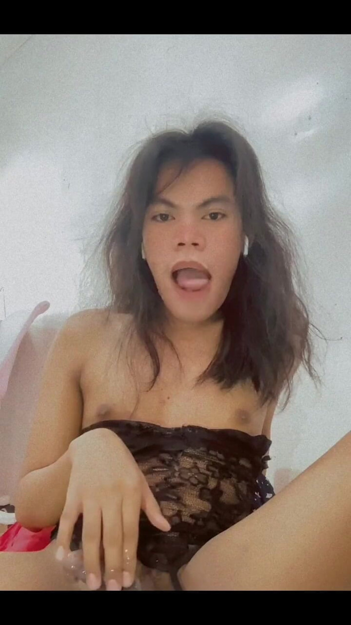 Cathnessxxx: Si masturba