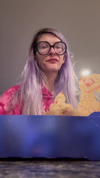 Peppermint Giantess: 67 La gigantessa mangia e sega