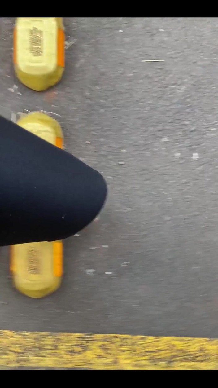 KiffaFeet: 带着这种完美的黑色修脚回家
