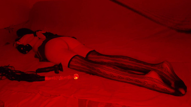 VaniChoko: BDSM Vani este supus Choko