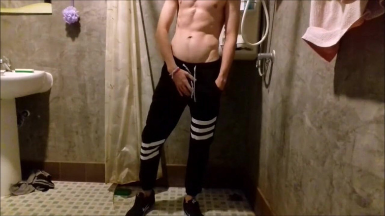 AlexRusFun: Russian chav lad jerks off his huge cock