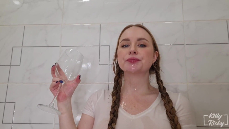 Kelsi69: Wet T-shirt Contest