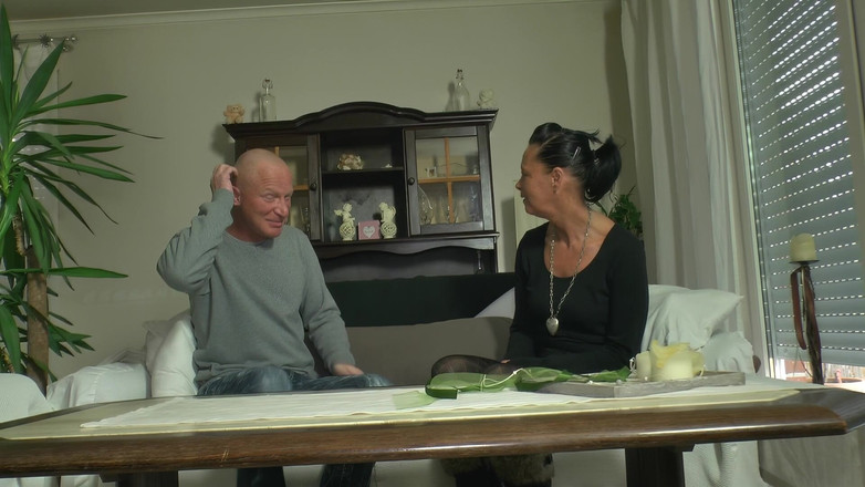 MUSCHI PORNOS: Matură peste 40 de milf futută dur sălbatic