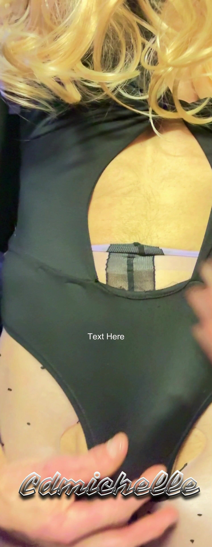 Feeling sexy today crosdressing: Travestito Travestito Con La Tuta Nera in Collant