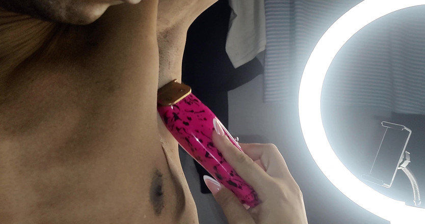 PABLO N3GROBAR: Персональний вихованець для гоління руки