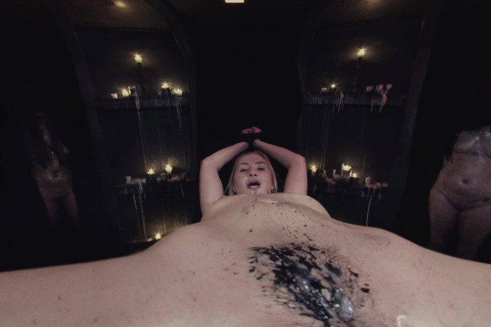 Xvirtual: X Virtual 43 Black Mass ở 180°