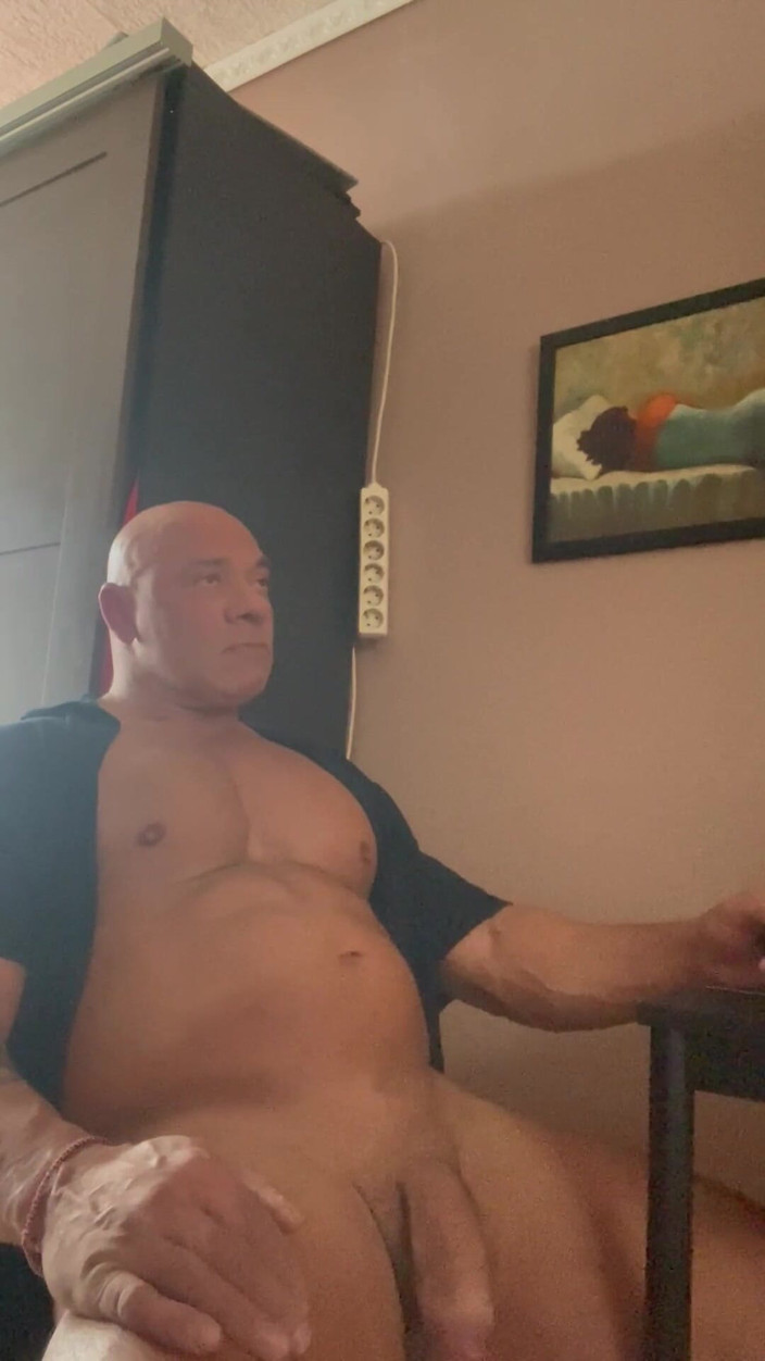 Mr. Guru: Lunga sega bodybuilder amatoriale