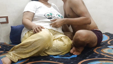Sameer Phunk: देसी खूबसूरत विशालकाय महिला ...