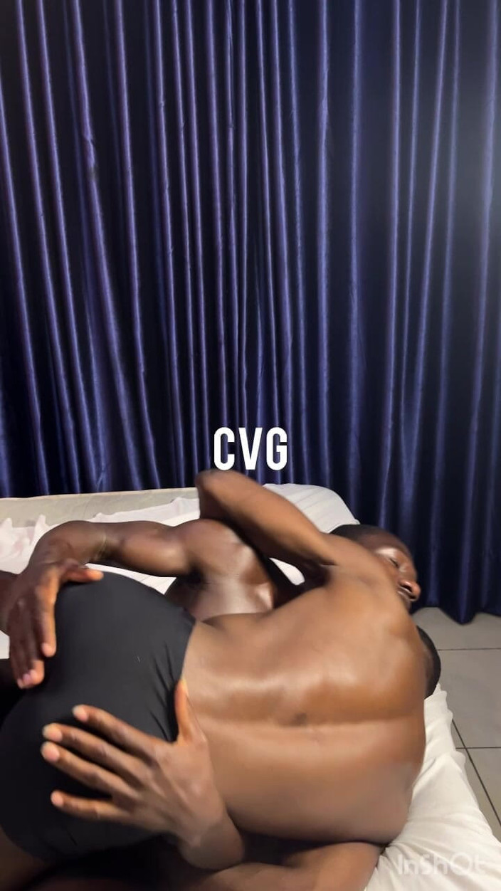 Creamyverseguy2: 윤활제 없이 나를 따먹어