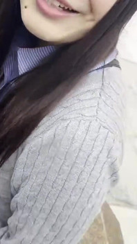 Beleza mais velha que ama homens caiu lentamente mais fundo em um caso apaixonado que ela não podia resistir