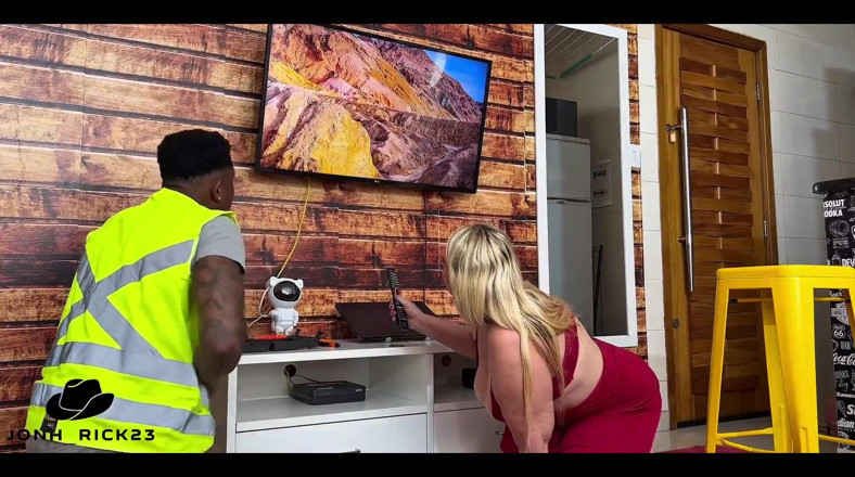 Jonh Rick: My Neighbor's TV Froze and She Called Me Over to...