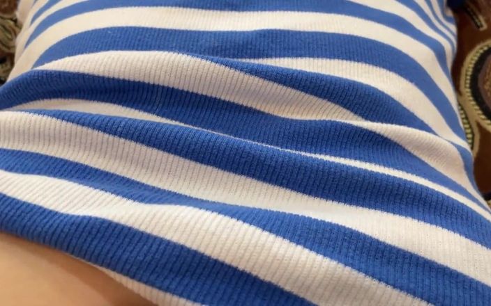 Lux Eva: Solo-selbstgedrehte teen-muschi-masturbation