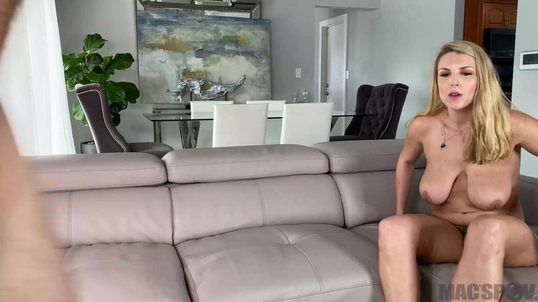 J-Mac: प्राकृतिक बड़े स्तनों और सुनहरे बालों वाली joslyn janes की चूत चोदी जाती है