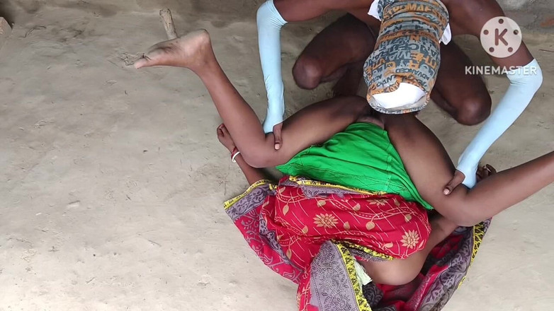 Nenika: Saya mengongkek bhabhi desi hari ini dan menikmatinya banyak