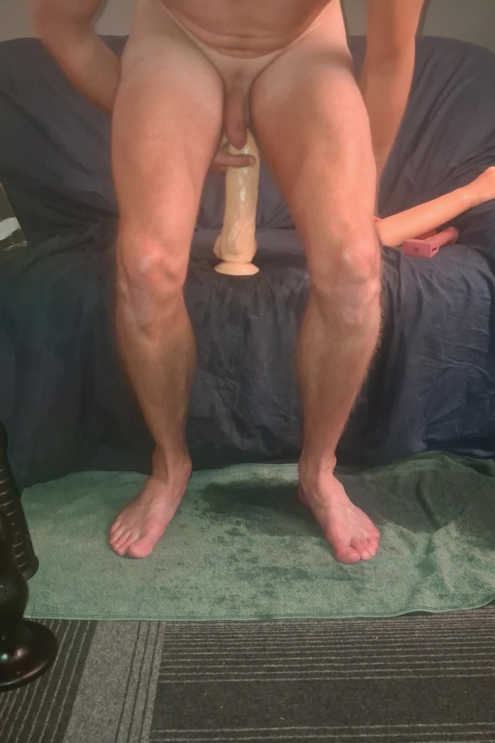 NoFace Twink X: Solo Male Extreme Anal Dildo - Huge Toys