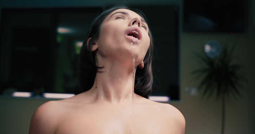 Parasited: 사우나 서프라이즈