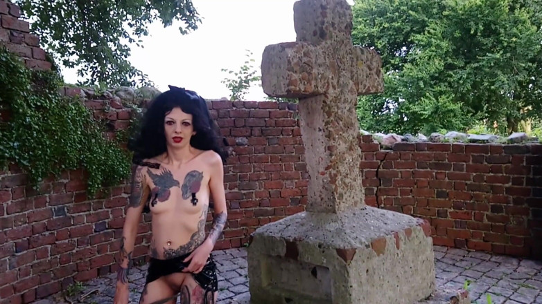 Lucy Ravenblood: Lucifers bitch fucking crucifix in a ruined chapel