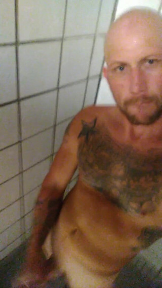 J Dubb: 淋浴 Strokin