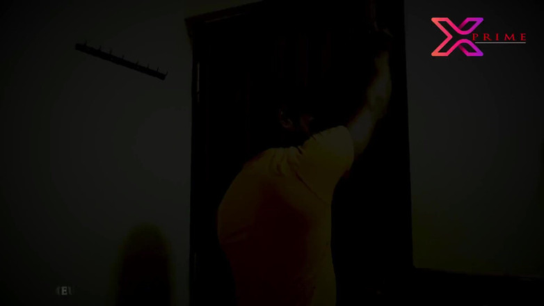 Creative Pervert: Maska dívka - celé video