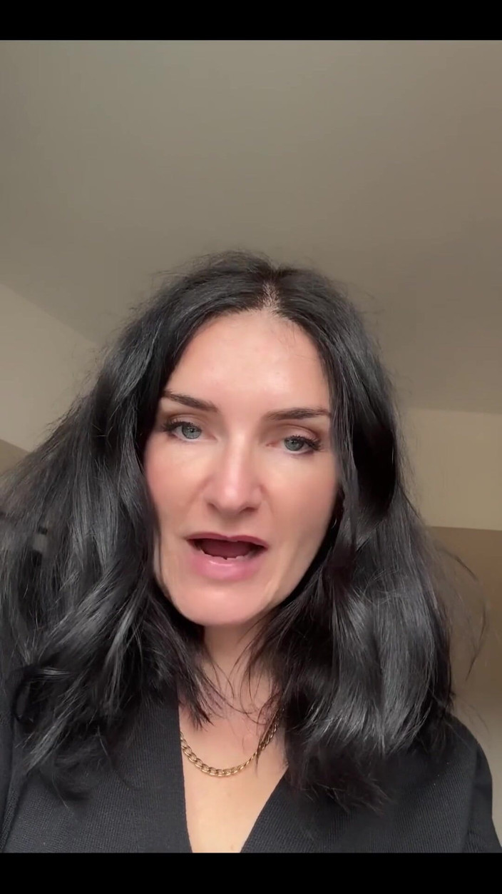 Adreena Winters: Tempo di imposta per un piccolo cazzo