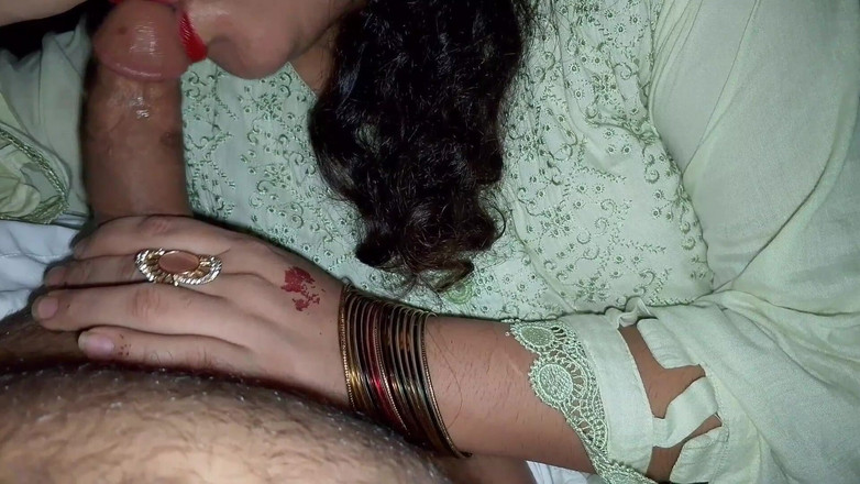 QueenbeautyQB: Ayah mertua ngentot memek bahunya habis-habisan, rekaman seks pasangan india -...
