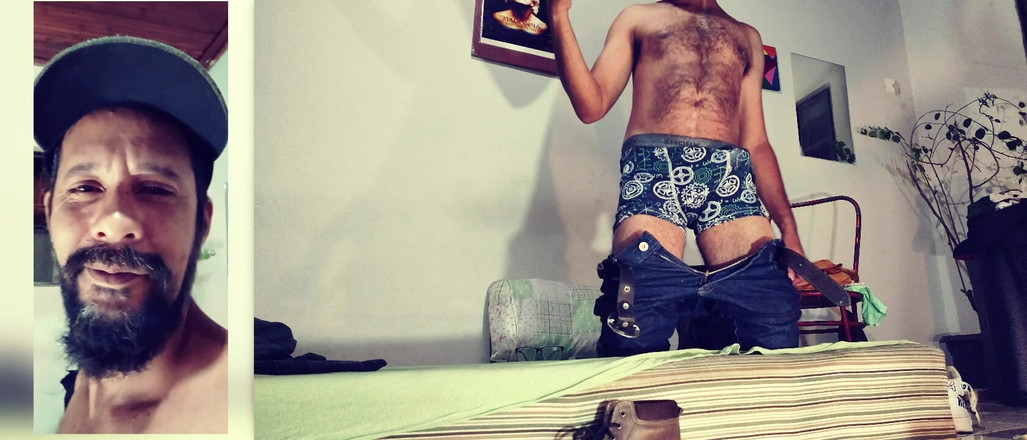 Stink HairyMale: Ejaculare pe blugi