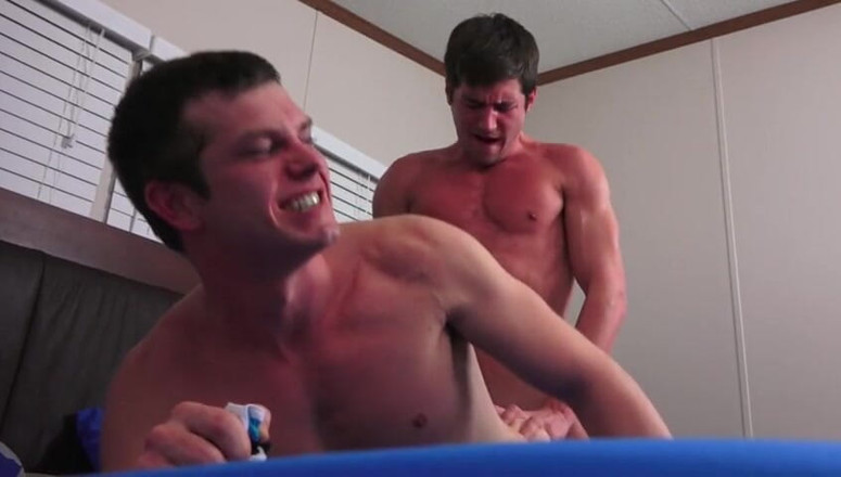 Colby Knox: Hari valentine yang bahagia banget