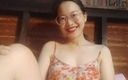 Thana 2023: Симпатичная сексуальная азиатская возбужденная девушка показывает задницу и киску 3