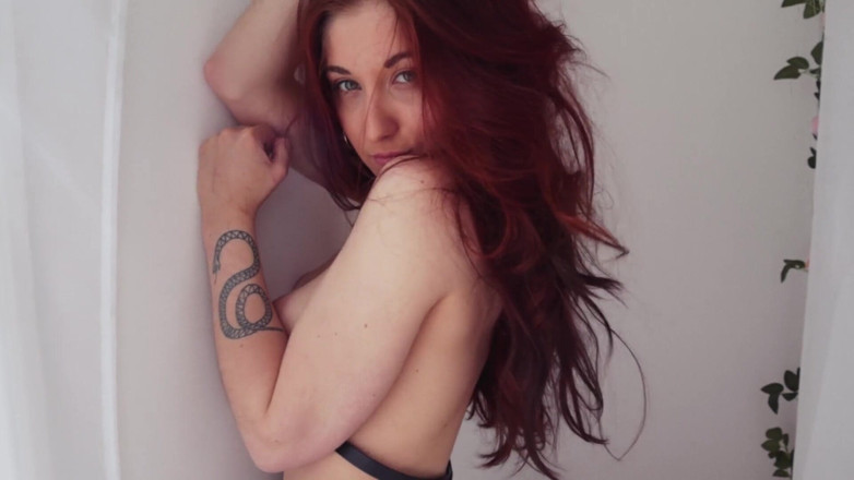 Madelaine_Rousset: Spanking, retas, leker