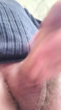 Grande pau grosso gozando de perto