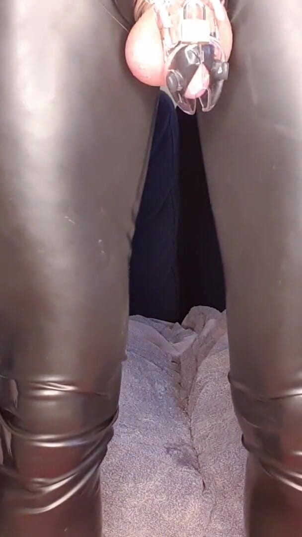 Rubber doll cums in chastity (Jessica XD)