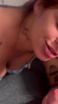 Camila Vegas POV - Ruiva Chupa Com Anel, Goza No Reverse Cowgirl E Toma Leite