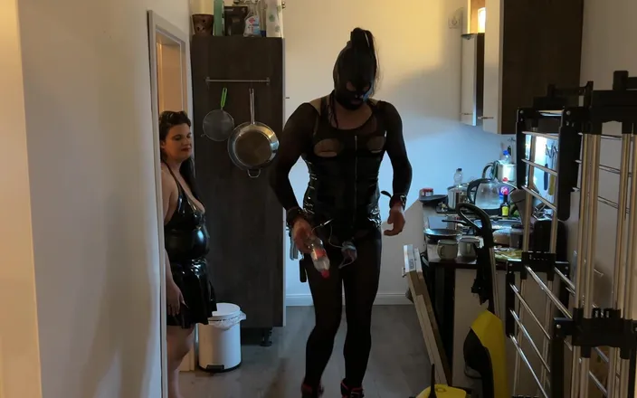 DOMINATRIX6: Fetish Lofts Clean-up Session with TV Slave Part 1-3