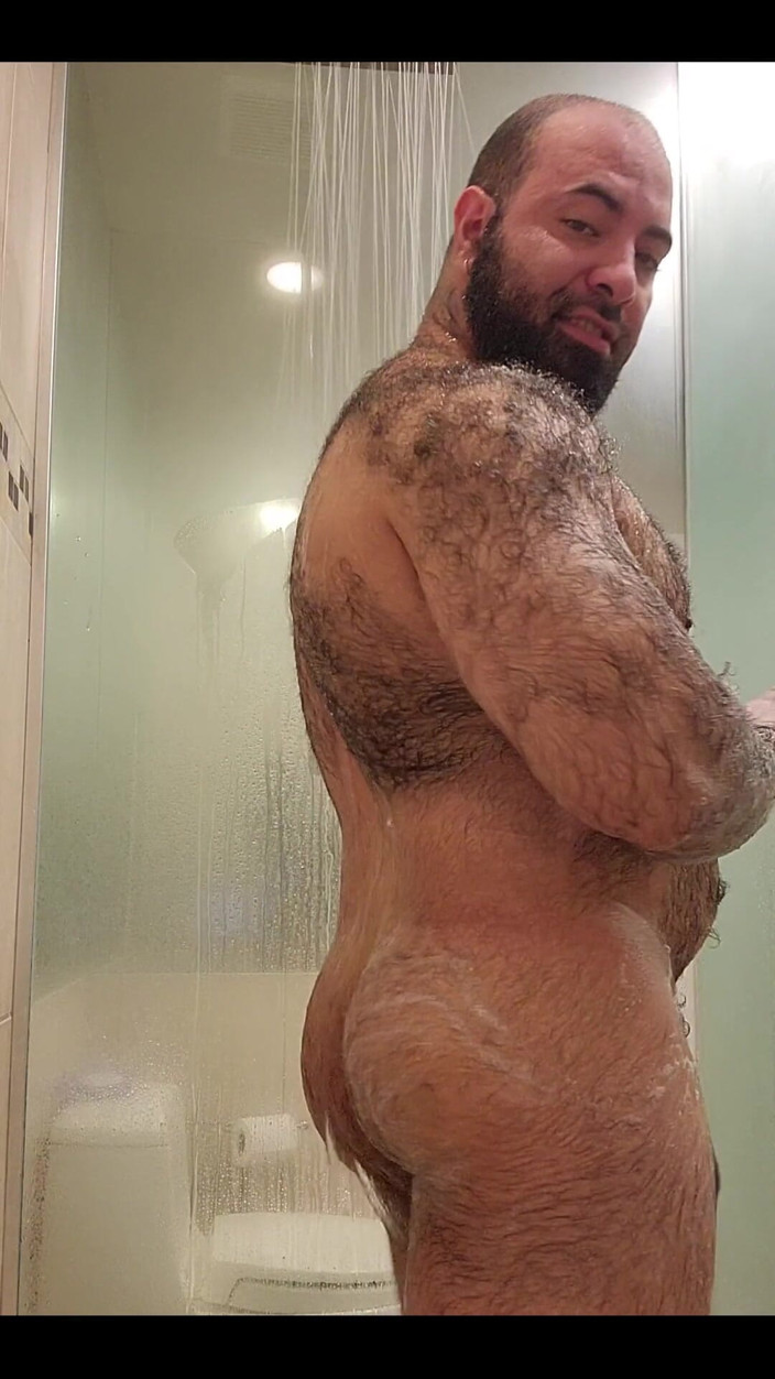 Lobo: Join Me in the Shower