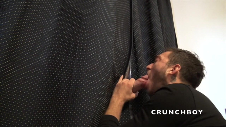 Kinky Bareback Boys: AJ 알렉산더에게 맨발로 따먹히는 Ricco Fatale