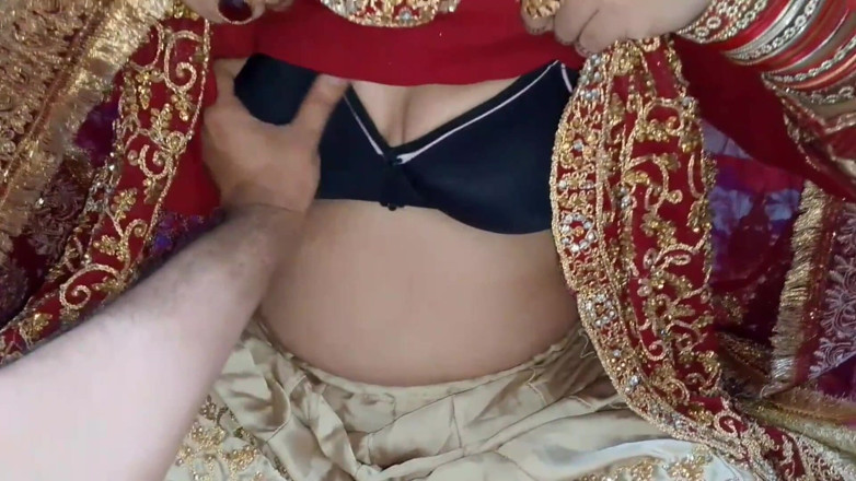QueenbeautyQB: První noc desi indické manželky a manžela mají sex suhagraat