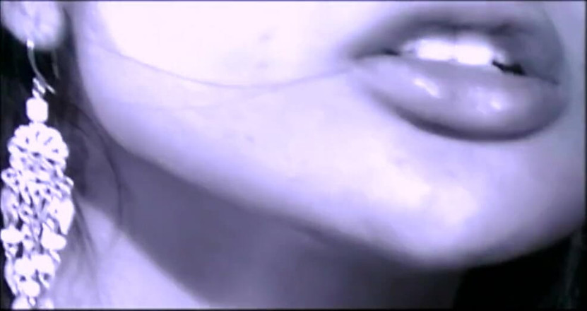 Lesbian Illusion: Sesso lesbico caldo e selvaggio per due troie cattive
