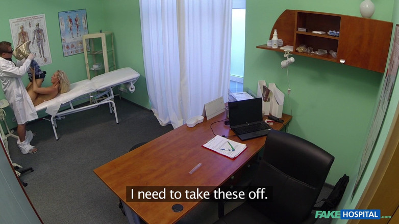 Fake Hospital: Spital fals - blonde frumoase care stropesc la orgasm, Migraine vindecate...
